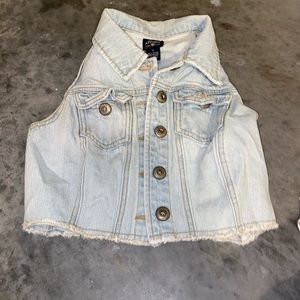 ⭐️Crop top Jean jacket/shirt⭐️